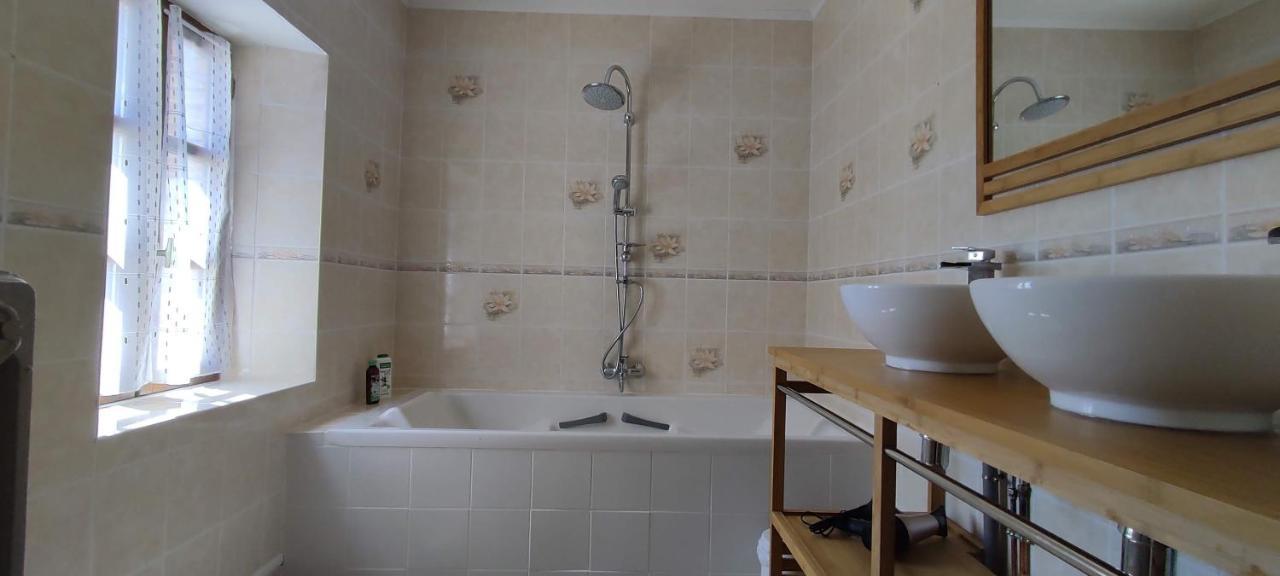 Domaine Les Garrigues Bed & Breakfast Puygaillard-de-Quercy Luaran gambar