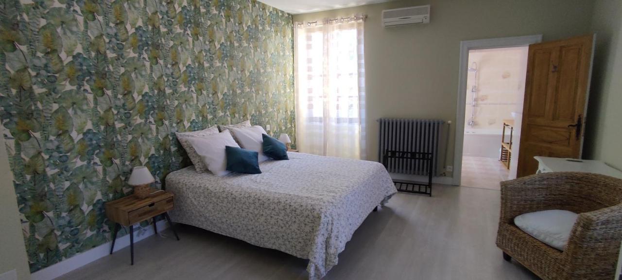 Domaine Les Garrigues Bed & Breakfast Puygaillard-de-Quercy Luaran gambar