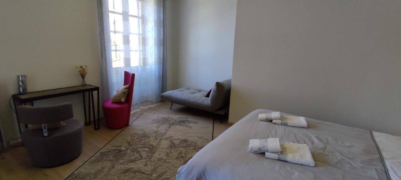 Domaine Les Garrigues Bed & Breakfast Puygaillard-de-Quercy Luaran gambar